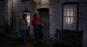 An American Werewolf in London_The Slaughtered Lamb exterior