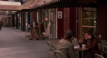 Crimes and Misdemeanors_Cliff and Jenny get pizza