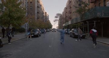 Caught Stealing_The Jewish gangsters drive through the streetball game