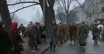 Slaughterhouse-Five_The POWs enter Dresden