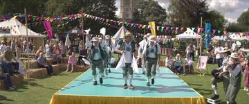 Mothers Pride_The summer fete