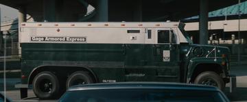 Heat_The truck heist under the freeway