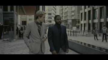 Tenet_Neil and the protagonist meet Mahir