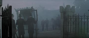 The Italian Job (1969)_Meeting at the cemetary