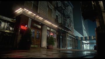 Highlander_Brenda has a late night drink