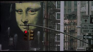 Highlander_MacLeod walking on the streets