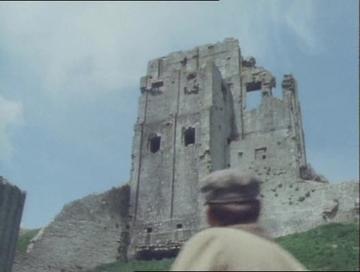 Nuts in May_The castle