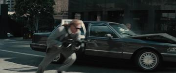Heat_The getaway car crashes