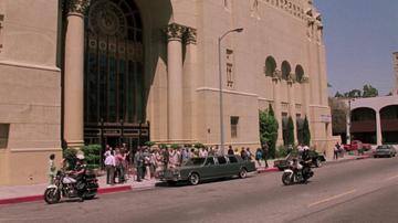 The Hidden_The hotel